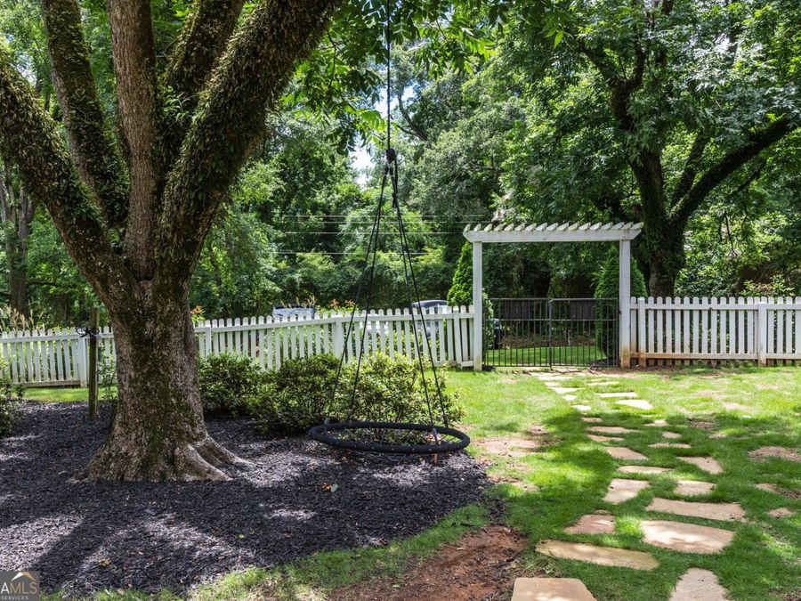 Property Image 39