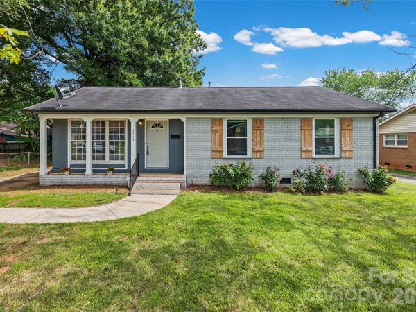 4713 Tanglebriar Drive, Charlotte, NC 28208