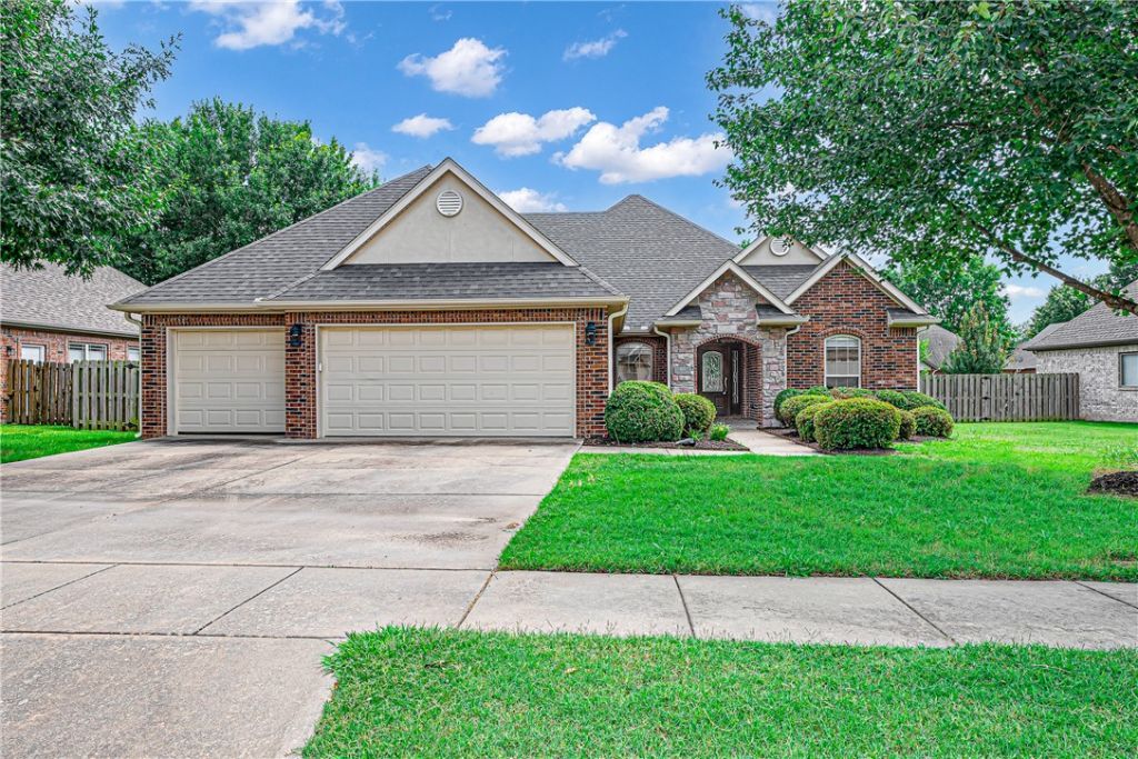4457 Putting Green Drive, Fayetteville, AR 72704 Main Photo