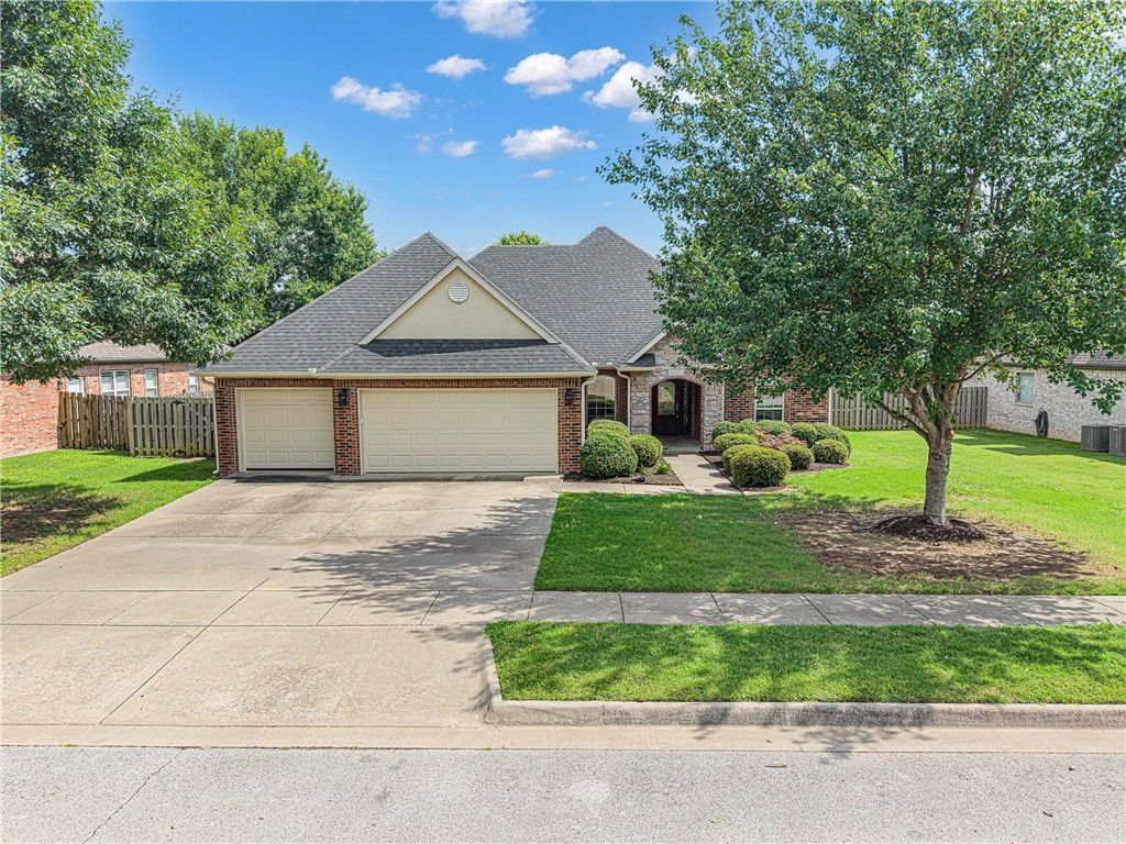 4457 Putting Green Drive, Fayetteville, AR 72704 Main Photo