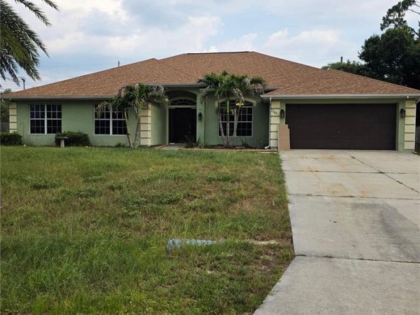 2289 HATTIE COURT , NORTH PORT, FL 34288