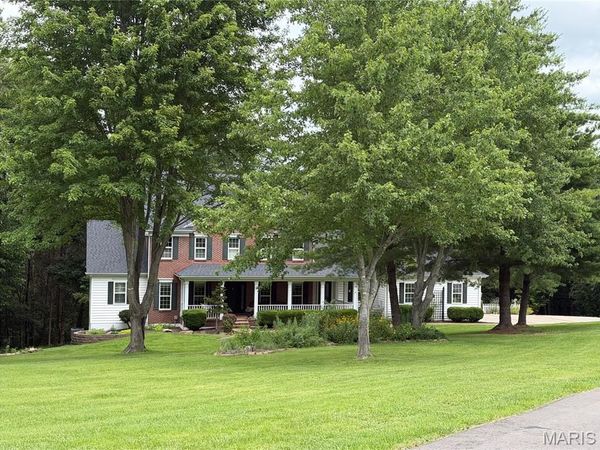4305 Green Briar Court, Washington, MO 63090