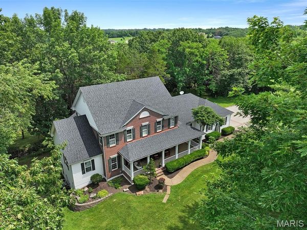 4305 Green Briar Court, Washington, MO 63090