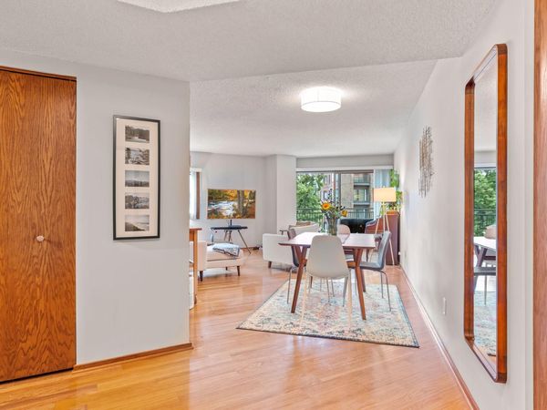 1225 Lasalle Avenue, Unit 702, Minneapolis, MN 55403
