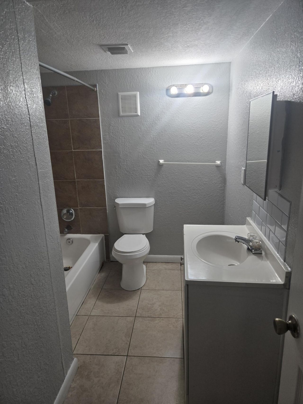1220 Kent Street, West Palm Beach, FL 33415 Photo