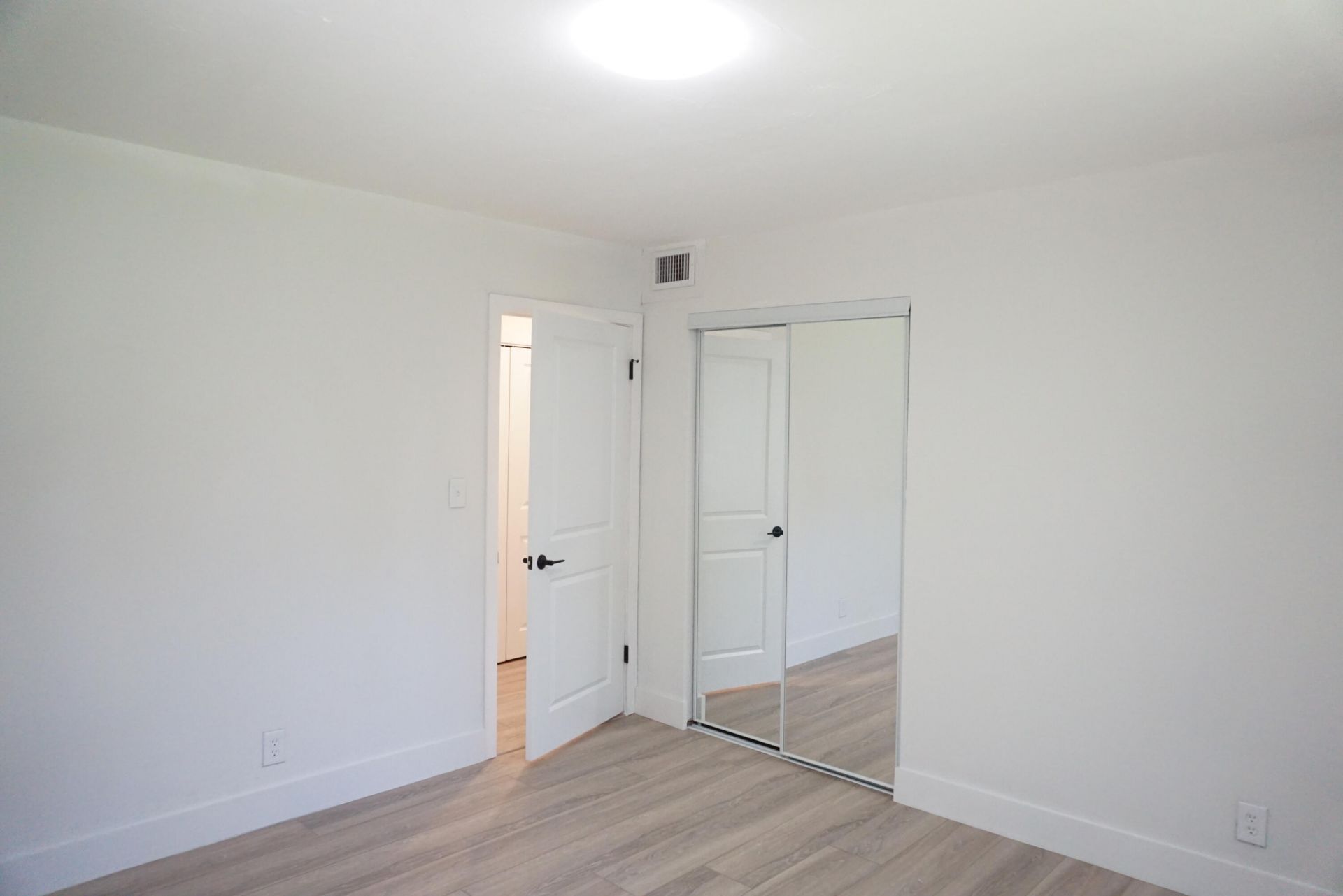 310 SW 1st Avenue, Boynton Beach, FL 33435 Photo