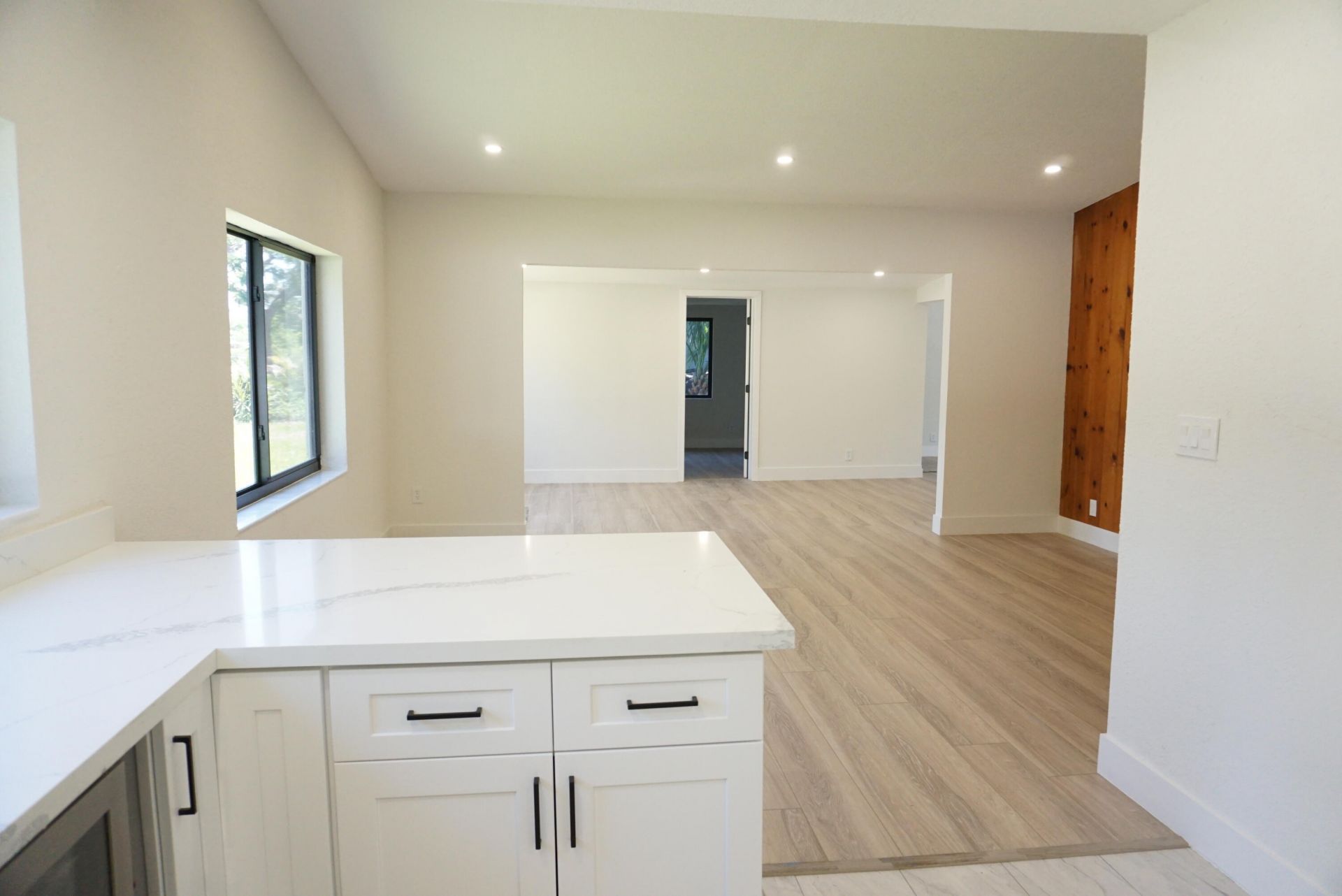 310 SW 1st Avenue, Boynton Beach, FL 33435 Photo
