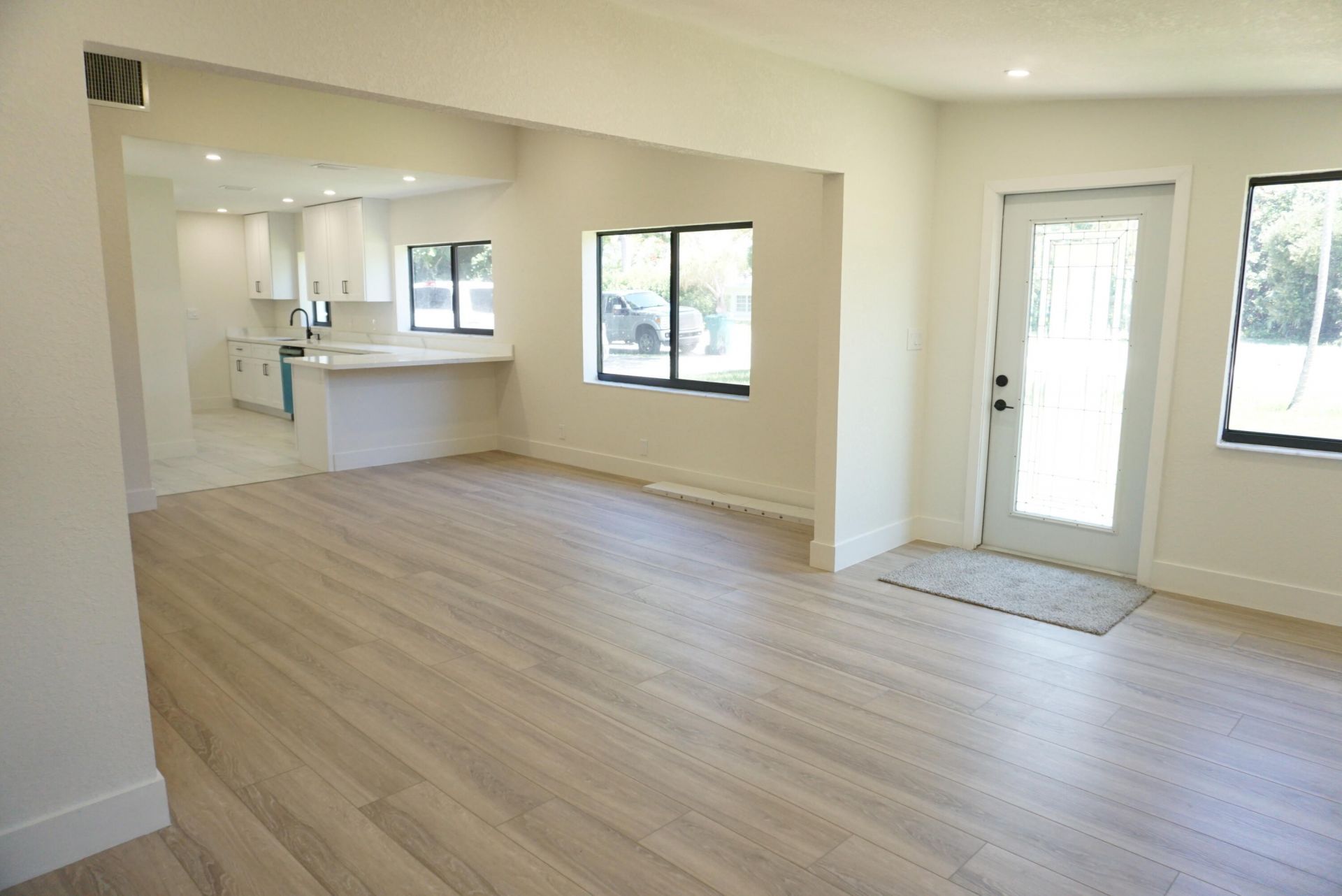 310 SW 1st Avenue, Boynton Beach, FL 33435 Photo