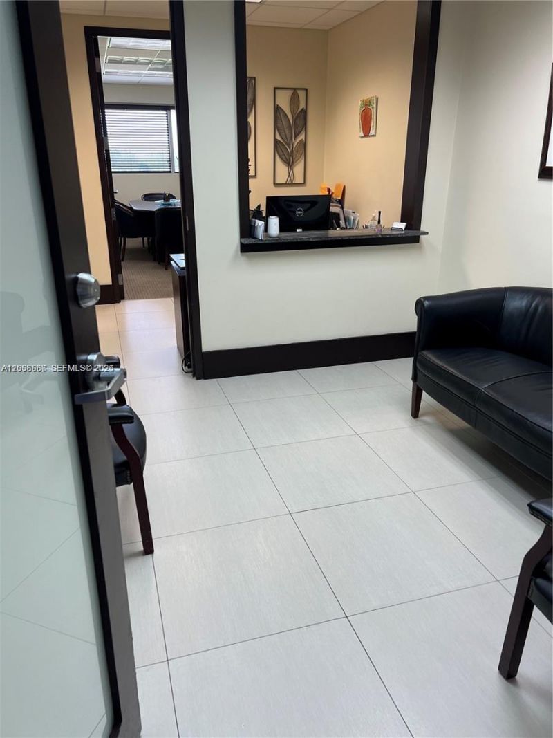 7480 SW 40th St , Unit 750, Miami, FL 33155 Photo