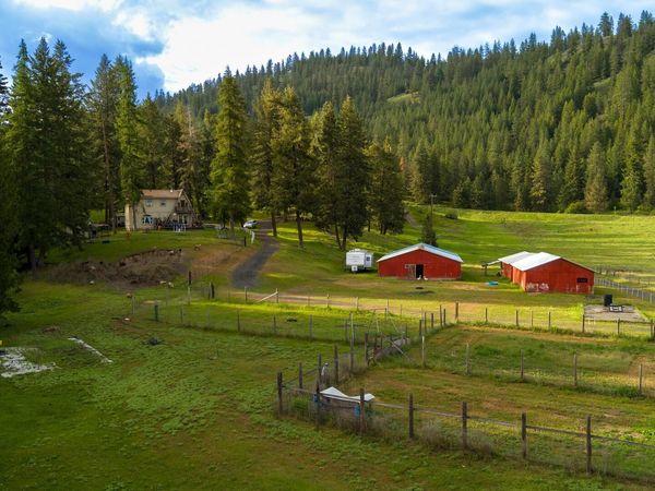 2063-A Marble Valley Basin Rd, Addy, WA 99101