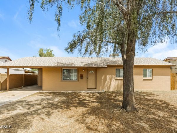 5024 W KRALL Street, Glendale, AZ 85301