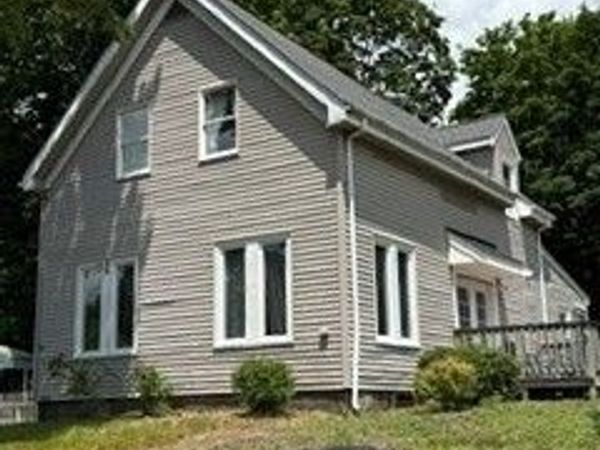 111 Hawthorne St, Weymouth, MA 01288