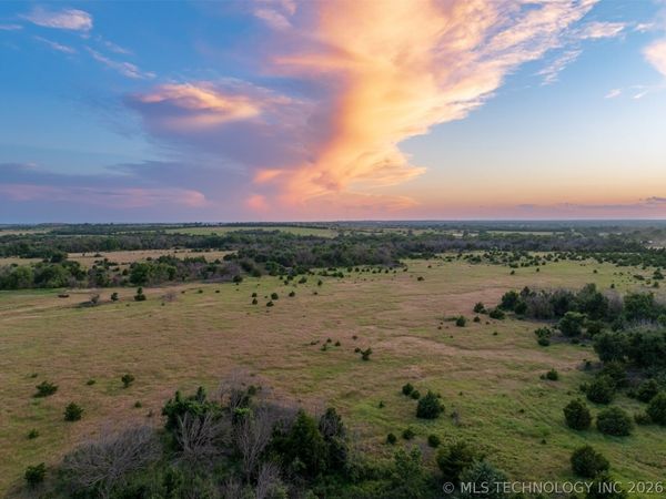 6 N Brush Creek Road , Glencoe, OK 74032