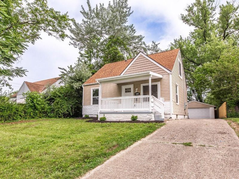 2288 Middlehurst Drive, Columbus, OH 43219 Photo 1