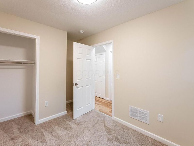 2288 Middlehurst Drive, Columbus, OH 43219 Photo 15