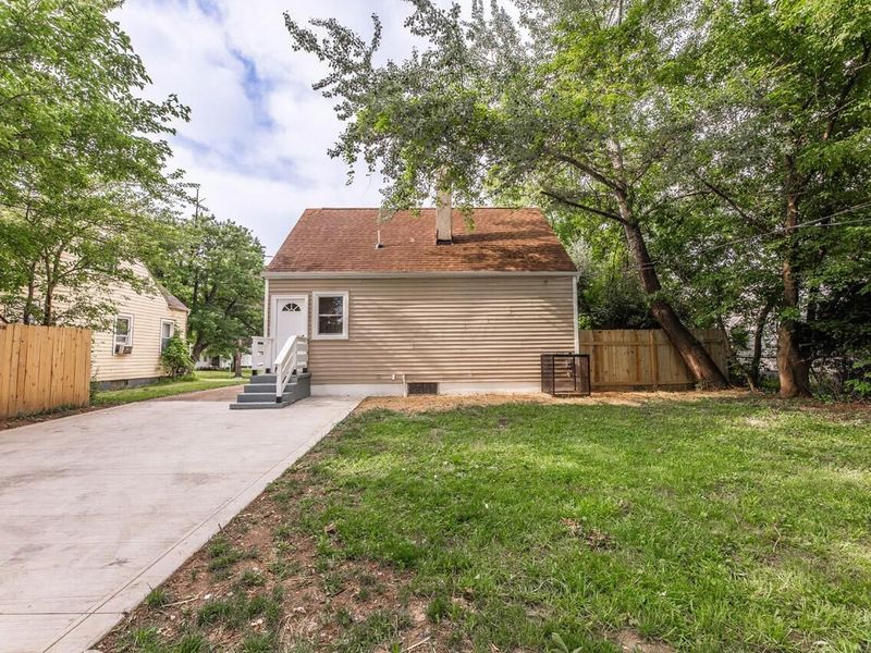 2288 Middlehurst Drive, Columbus, OH 43219 Photo 24