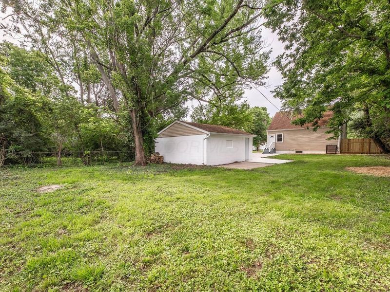 2288 Middlehurst Drive, Columbus, OH 43219 Photo 24