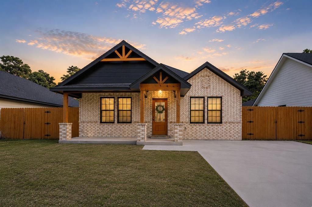 920 Church Avenue, Unit 924, Waco, TX 76706 Main Photo