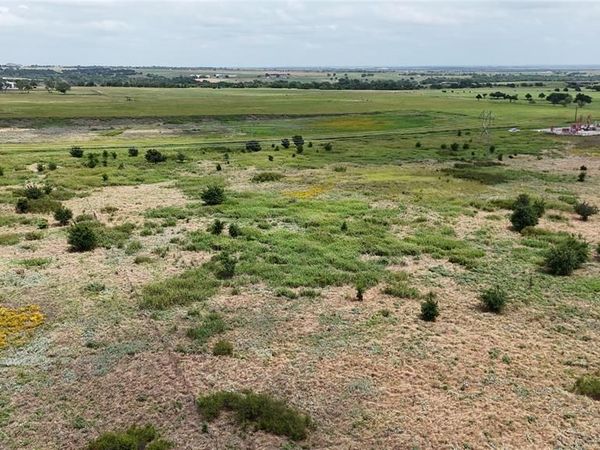 N 2700 Road, Cyril, OK 73029
