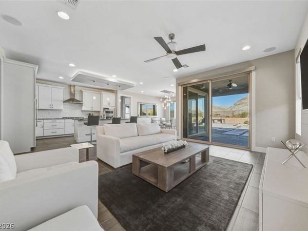 10840 Organic Drive , Las Vegas, NV 89138