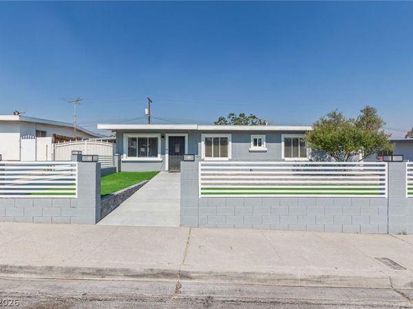 1028 Nassau Drive, Las Vegas, NV 89108