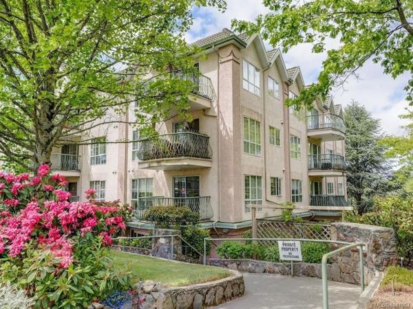 3133 Tillicum Rd, Unit #407, Saanich, BC V9A 2B4
