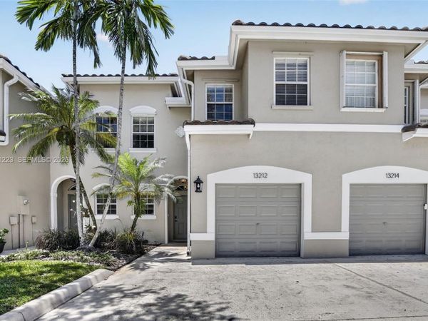 13212 NW 7th Dr, Plantation, FL 33325