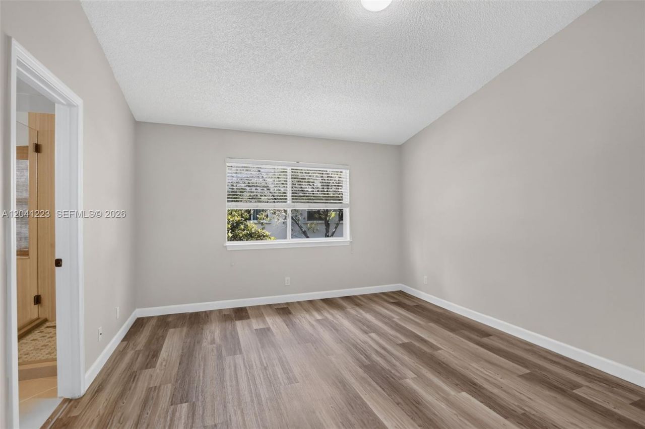 13212 NW 7th Dr, Plantation, FL 33325 Photo
