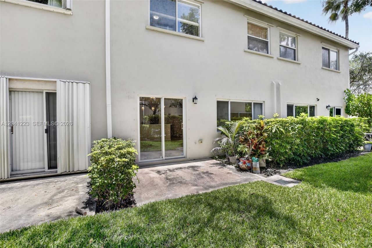 13212 NW 7th Dr, Plantation, FL 33325 Photo