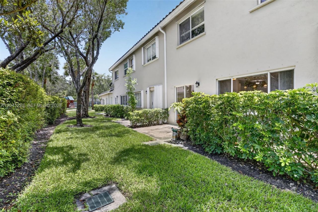 13212 NW 7th Dr, Plantation, FL 33325 Photo