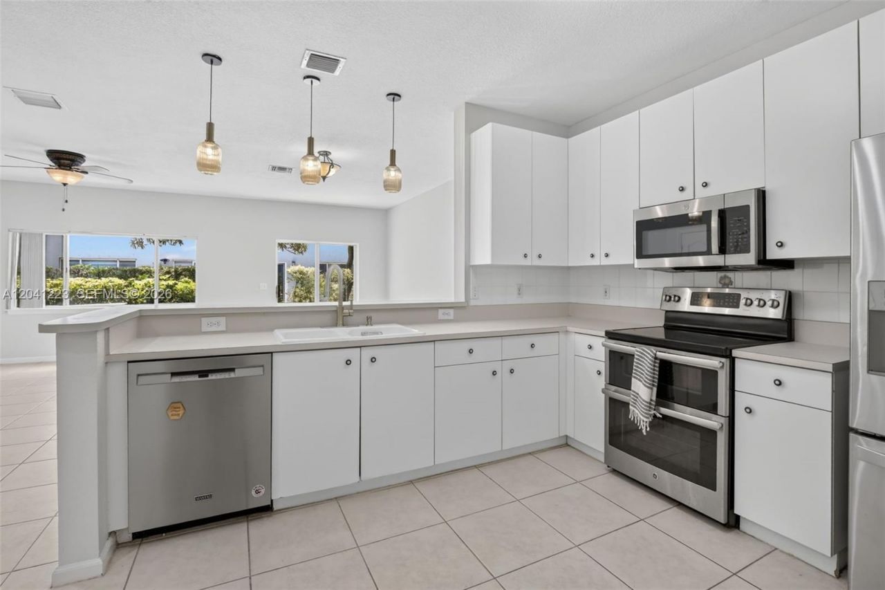 13212 NW 7th Dr, Plantation, FL 33325 Photo