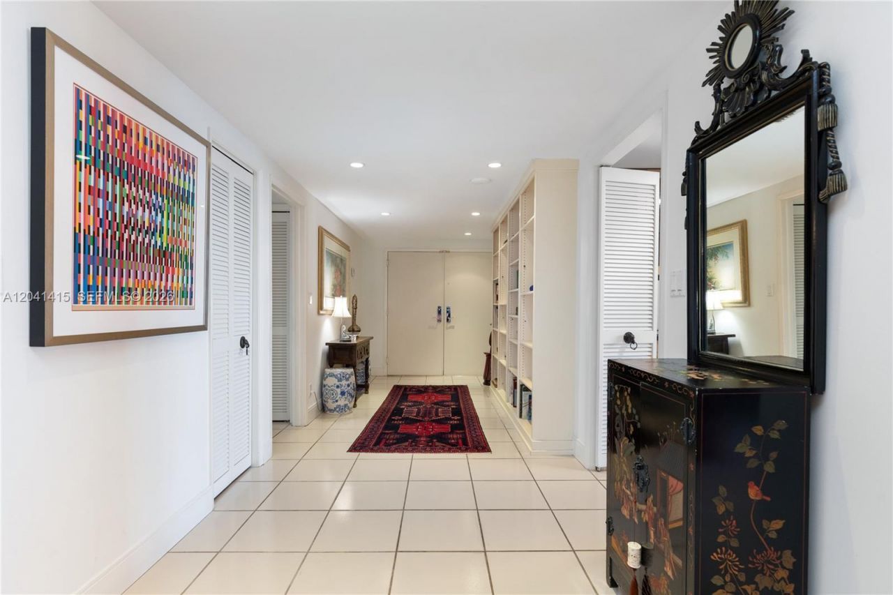 1581 Brickell Ave, Unit 903, Miami, FL 33129 Photo