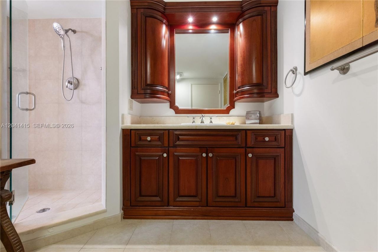 1581 Brickell Ave, Unit 903, Miami, FL 33129 Photo