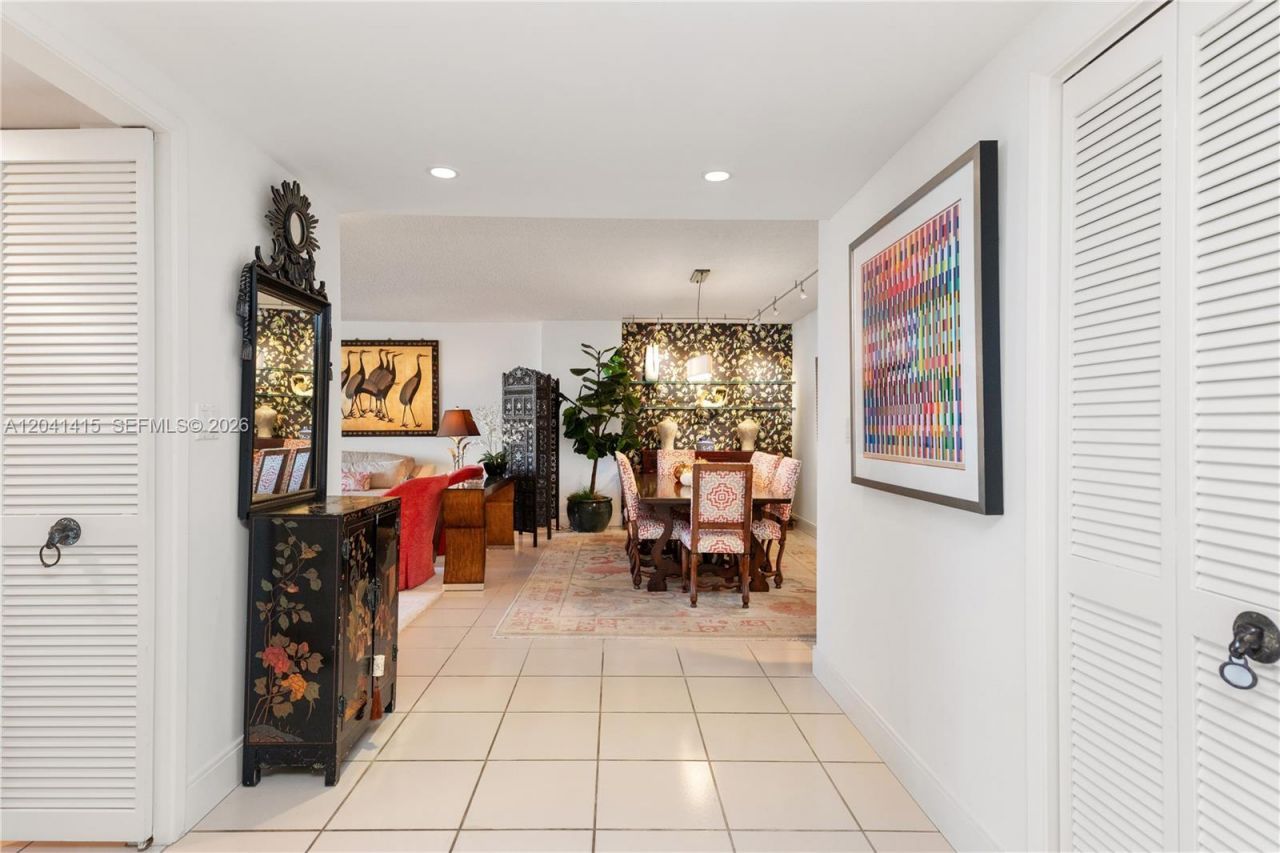 1581 Brickell Ave, Unit 903, Miami, FL 33129 Photo
