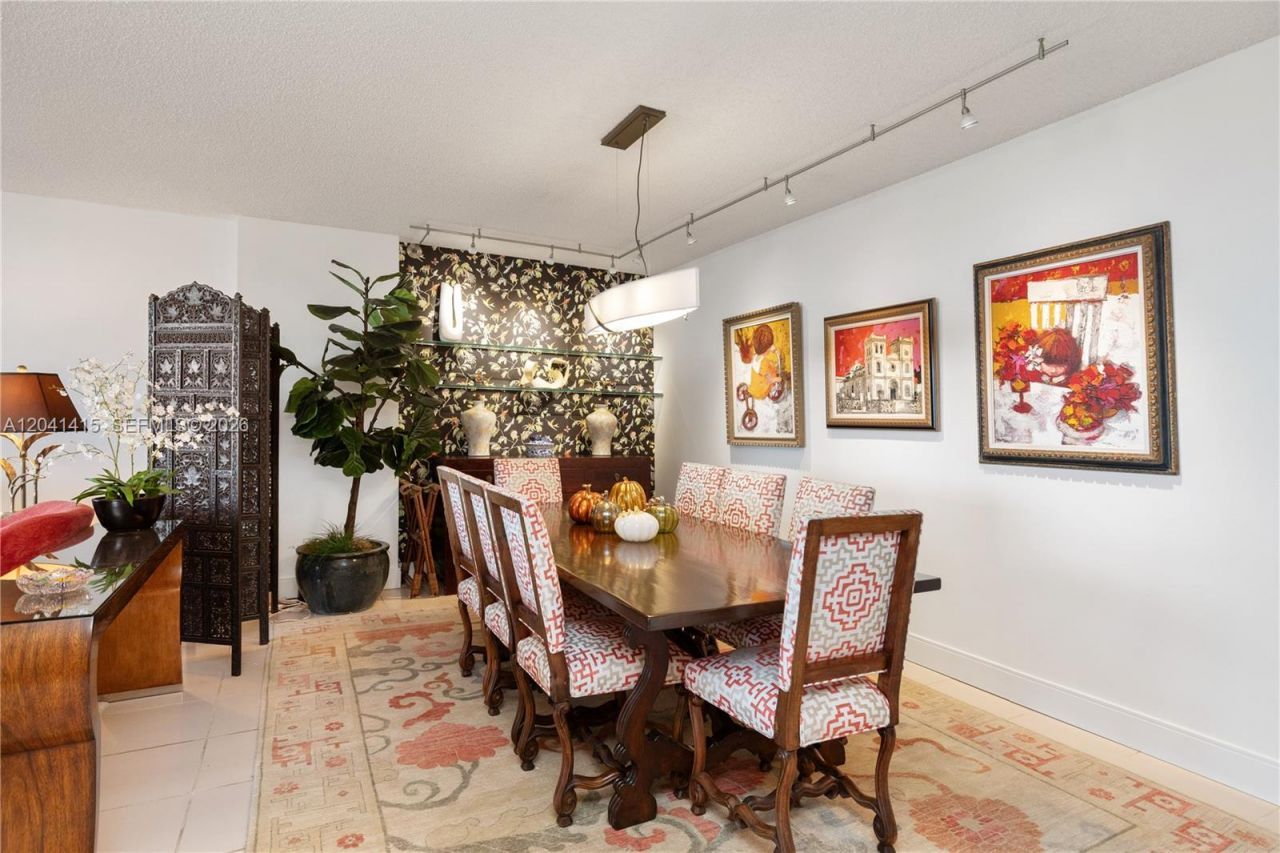 1581 Brickell Ave, Unit 903, Miami, FL 33129 Photo