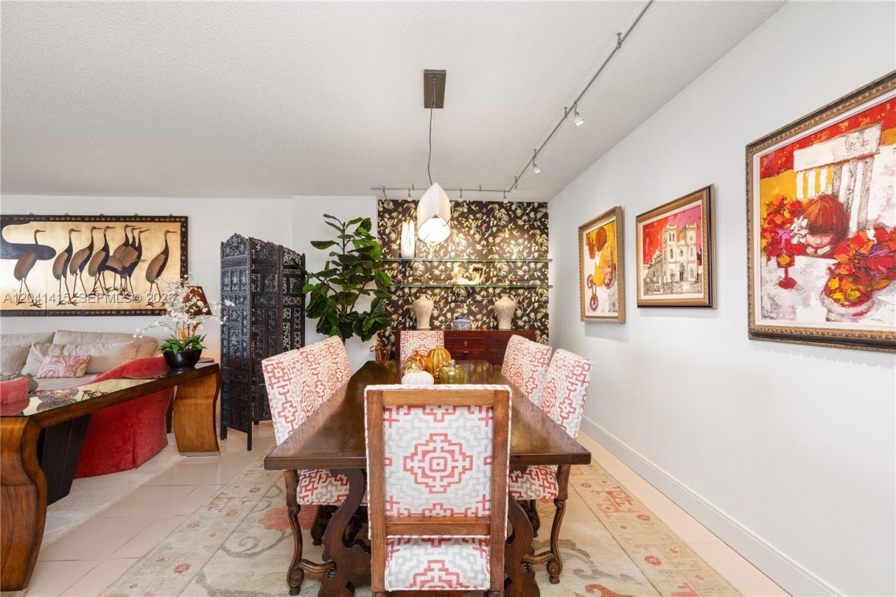 1581 Brickell Ave, Unit 903, Miami, FL 33129 Photo