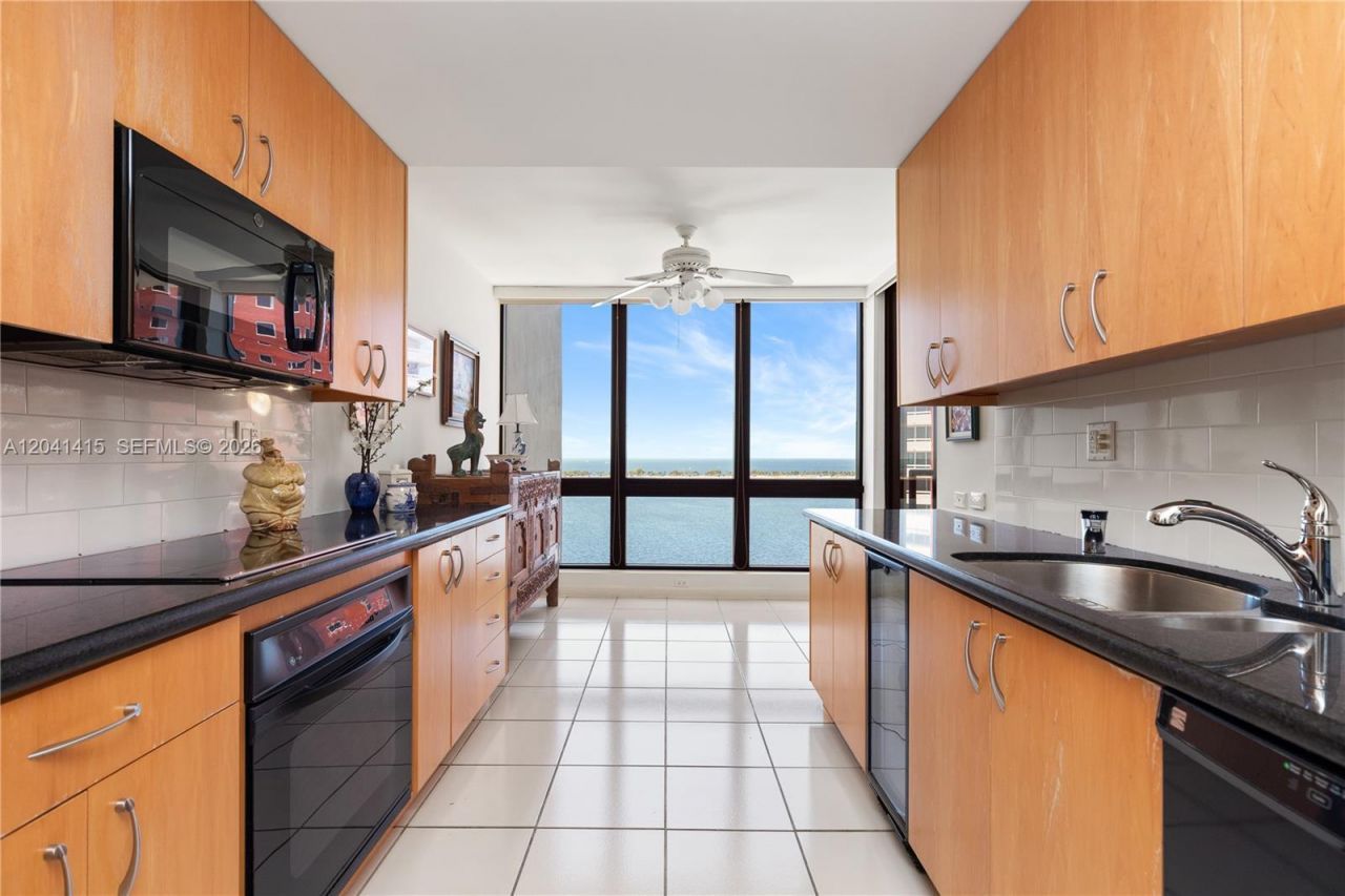 1581 Brickell Ave, Unit 903, Miami, FL 33129 Photo