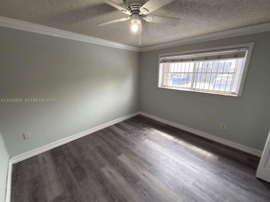 2735 W 52nd St, Unit 109, Hialeah, FL 33016 Photo