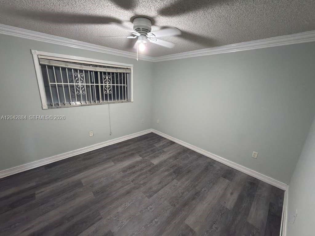 2735 W 52nd St, Unit 109, Hialeah, FL 33016 Photo
