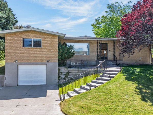 11 Colgate, Pocatello, ID 83201