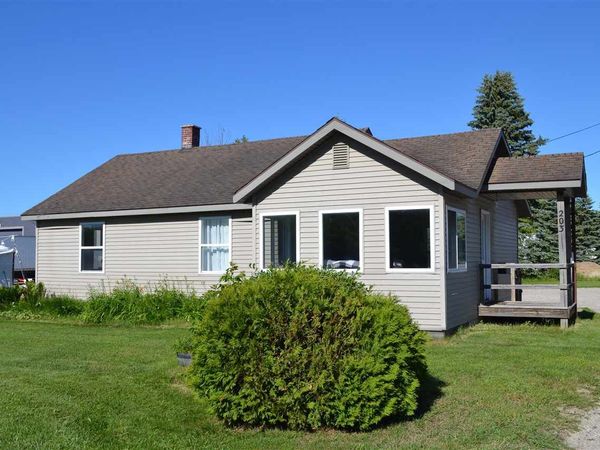 203 Lake Street, East Jordan, MI 49727