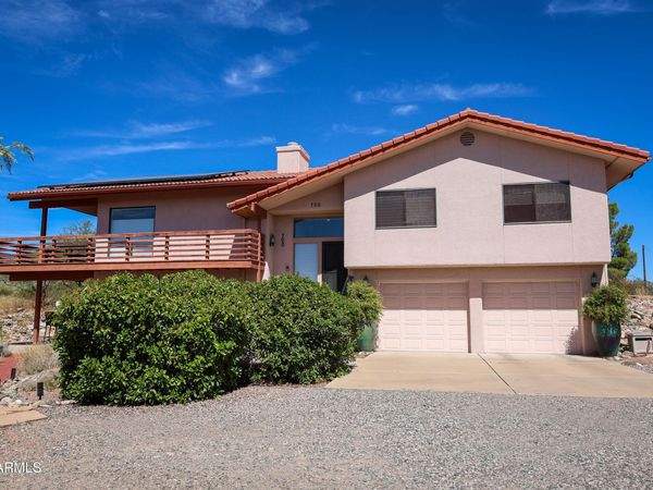700 REDTAIL HAWK Drive, Clarkdale, AZ 86324