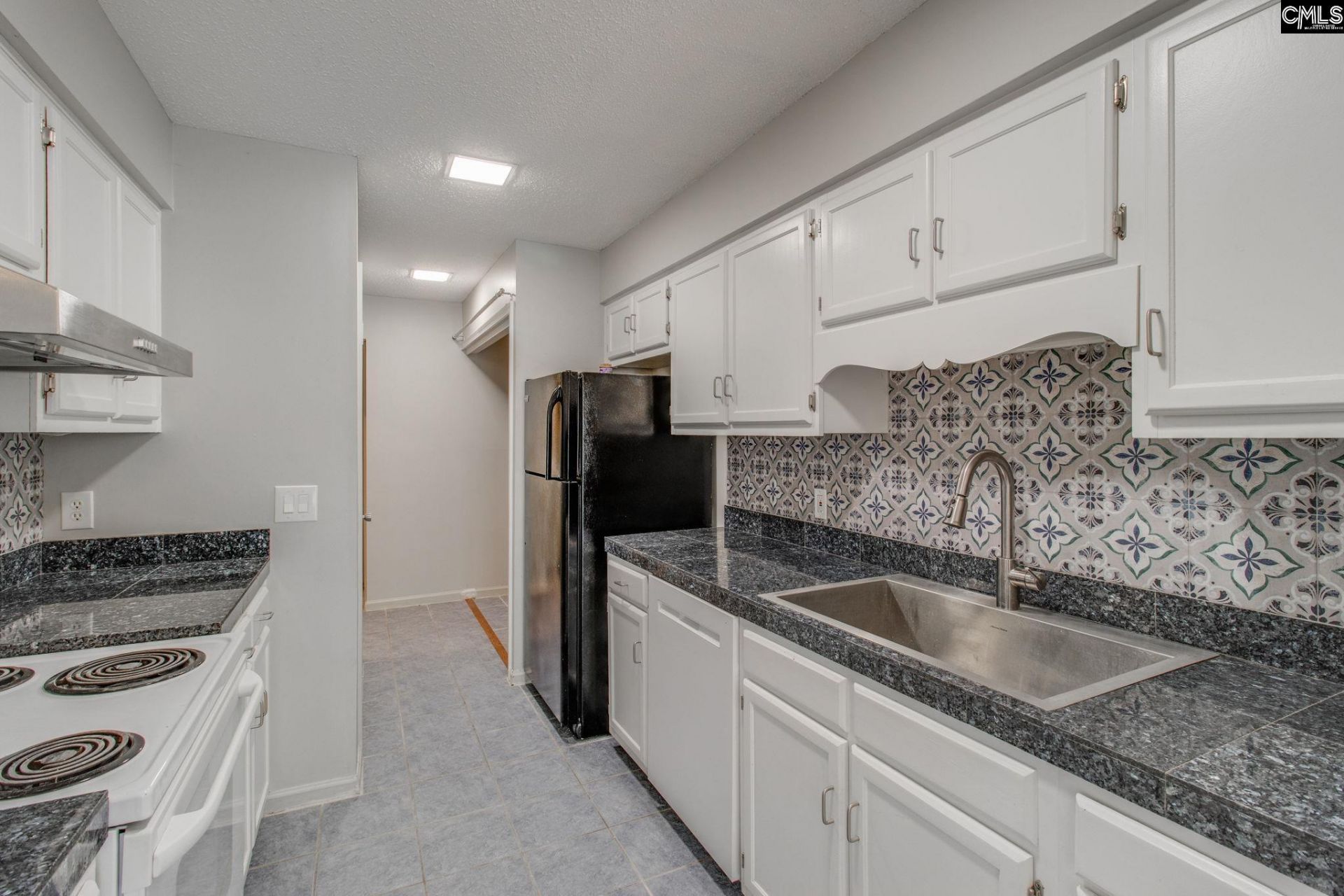311 Dryden Lane  Photo 12