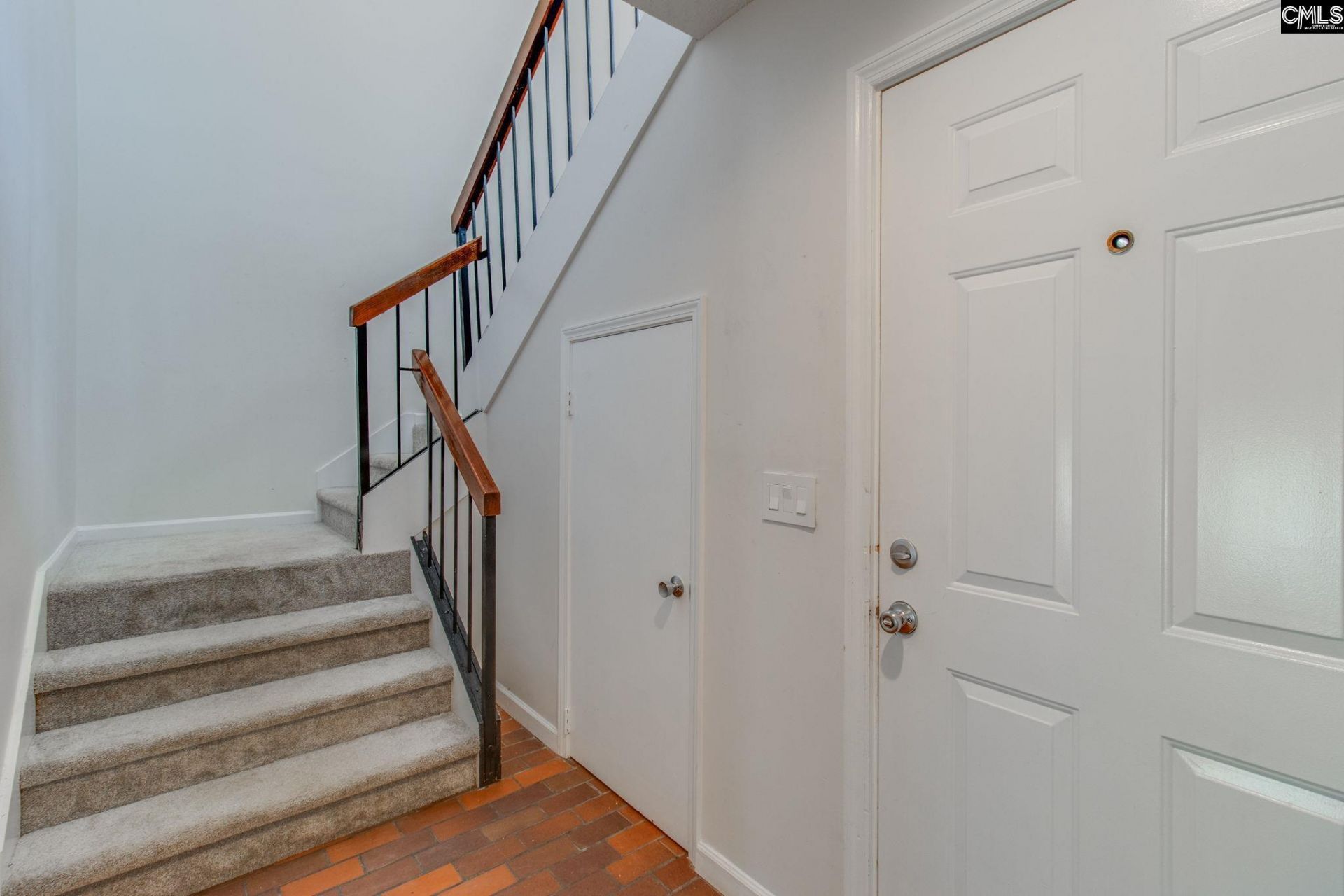 311 Dryden Lane  Photo 17