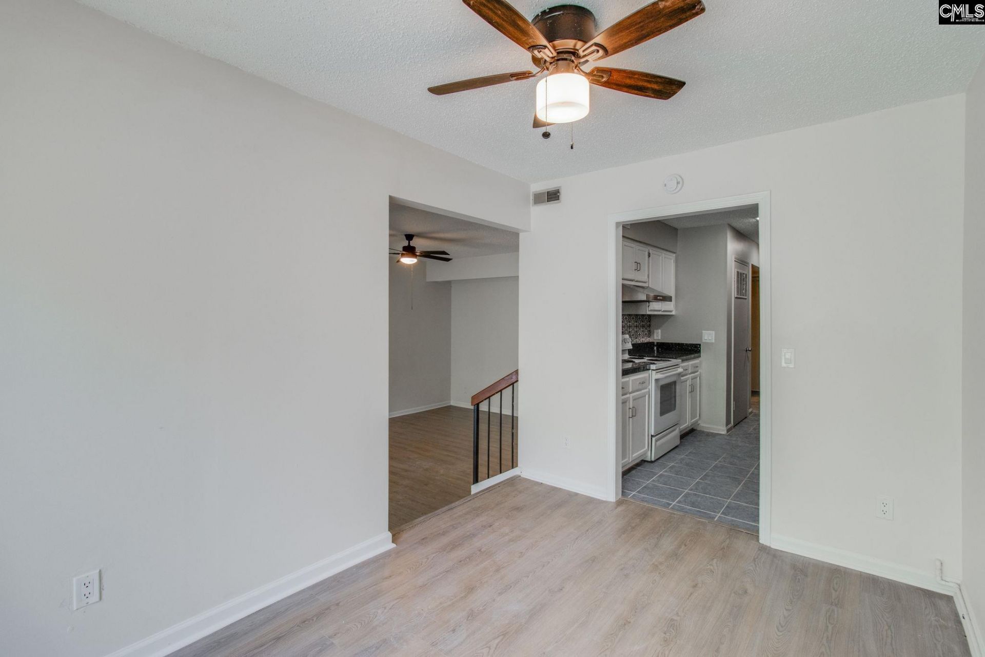 311 Dryden Lane  Photo 7