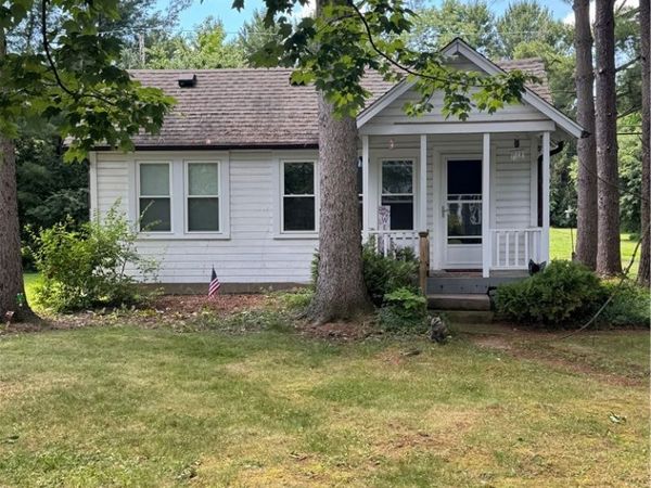 134 Ravenna Street , Hudson, OH 44236