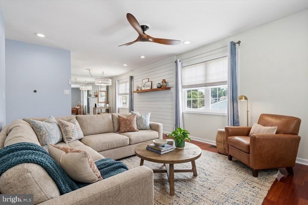 9223 Marsden Street, Philadelphia, PA 19114 Main Photo