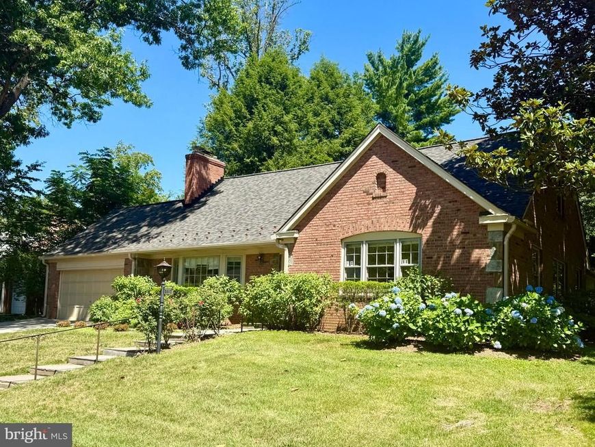 5910 Overlea Road, Bethesda, MD 20816 Main Photo