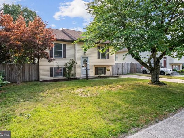 8033 ESCALON AVENUE, PASADENA, MD 21122