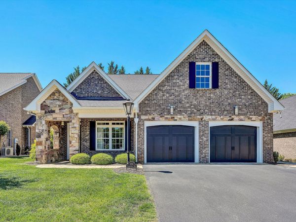 224 Stonecreek WAY, Roanoke, VA 24019